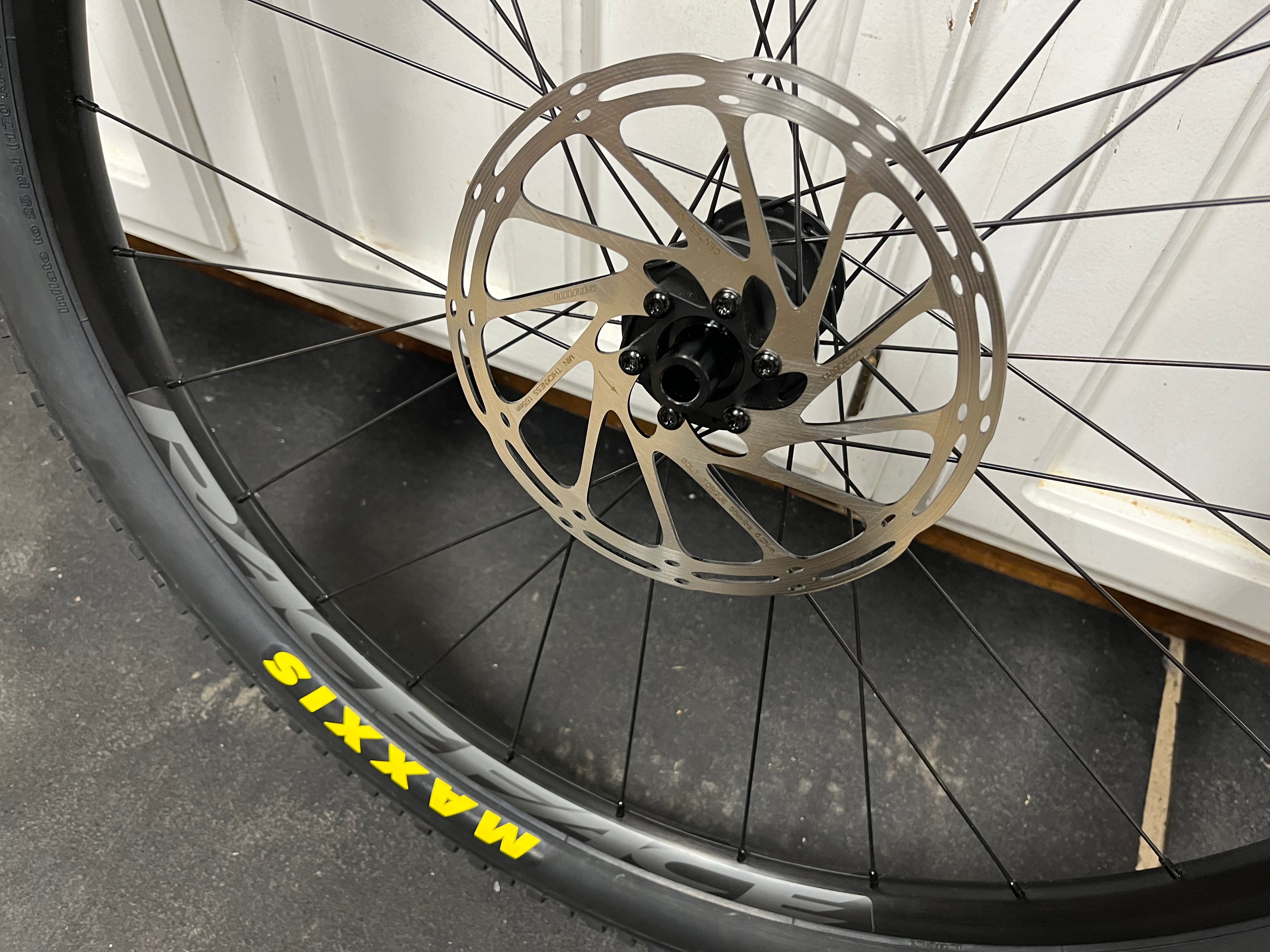 RaceFace Affect AR 27 29” Wheelset